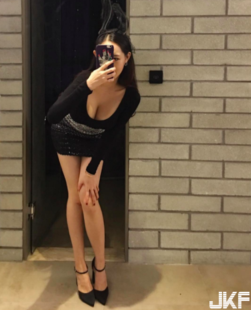 網瘋傳「爆乳老闆娘」E杯大胸有夠迷人！鮮嫩多汁的「白嫩大肉包」好犯規喔…