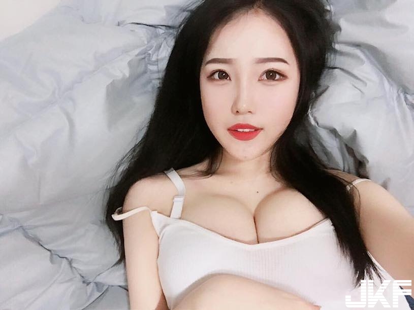 真人版娜美是她！19歲嫩妹胸部大到驚人，隨時都要掉出來啊！