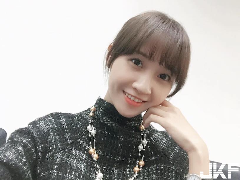 好正！超甜美大眼正妹，氣質爆表「畢業照讓人融化」！