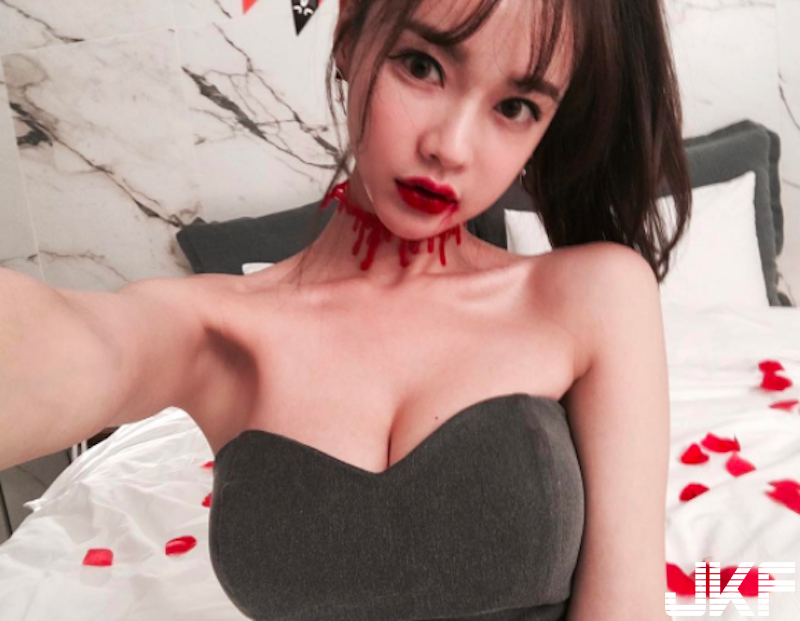 超完美「女友身材」！白白嫩嫩「大奶正妹」94你的菜！前凸後翹太撩人了！