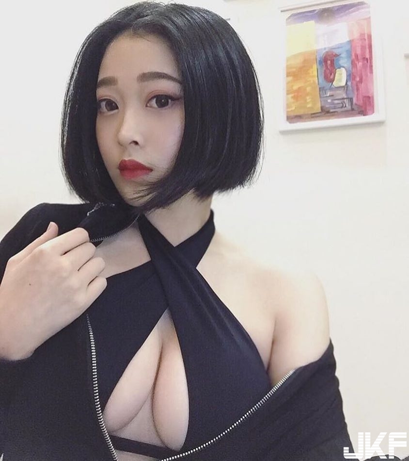 養眼！超狂「爆奶妹子」不曬長輩會悶壞！IG「滿滿肉照」誇張尺度沒在怕！