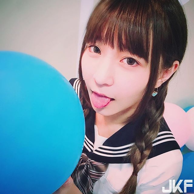 超色der！一桿進洞你的「球袋」超遐想尺度讓人忍不住想要「直直撞」&#8230;.
