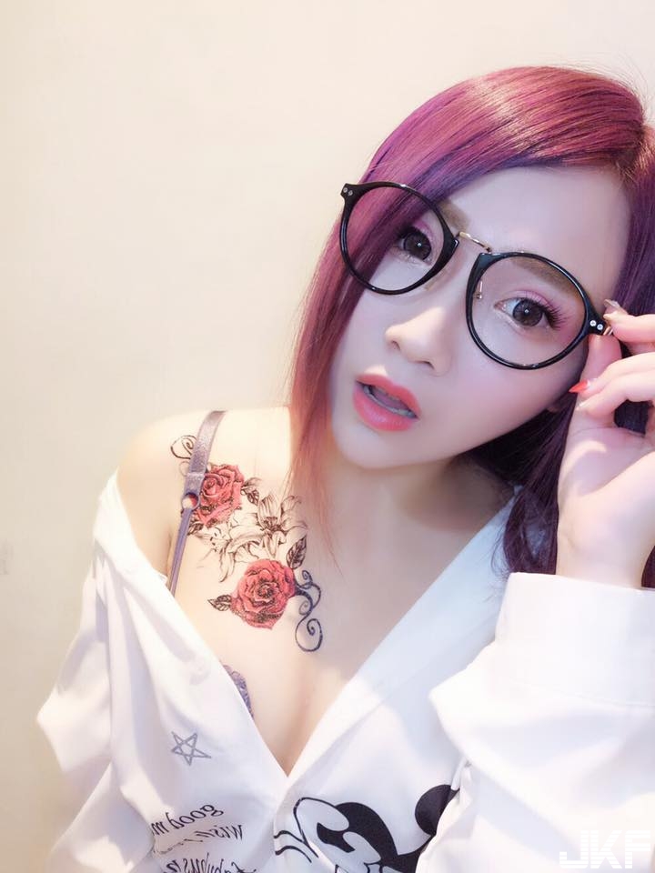 桃園「電眼正妹」隱藏豪氣美胸！IG電力十足讓人看到腿軟