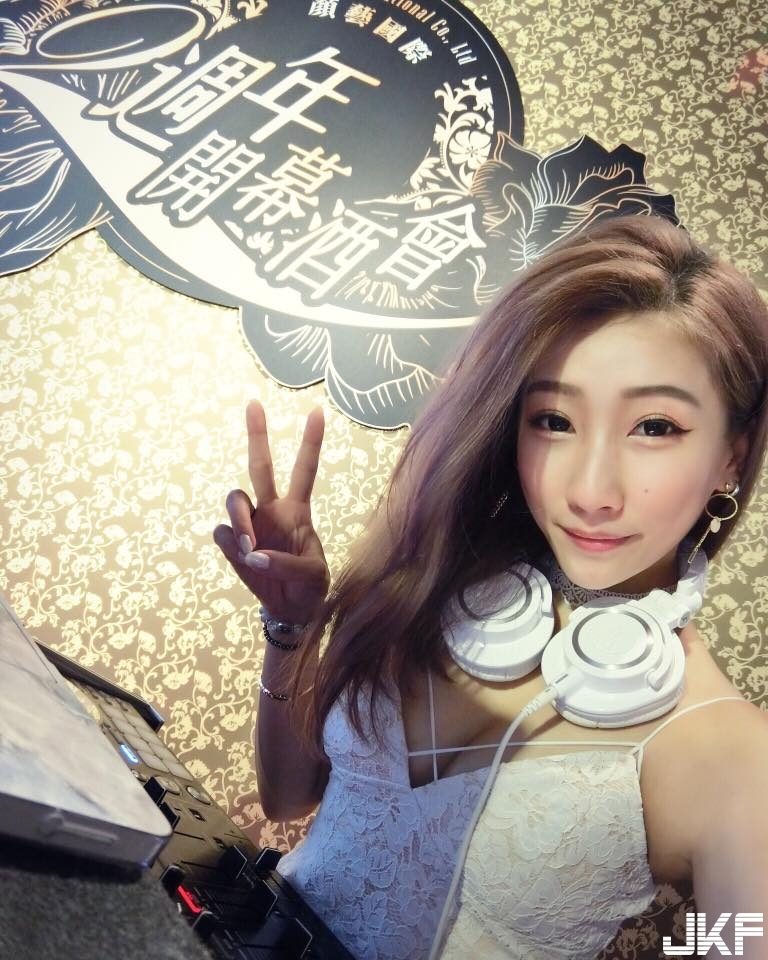 斯巴拉細！性感美乳 DJ「拾壹」給你最強的音樂與視覺雙重享受！