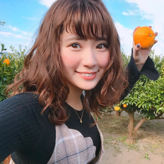 好飽滿！「卡哇伊JD」海邊大露「渾圓美乳」　日本女大生素質都這麼優嗎？