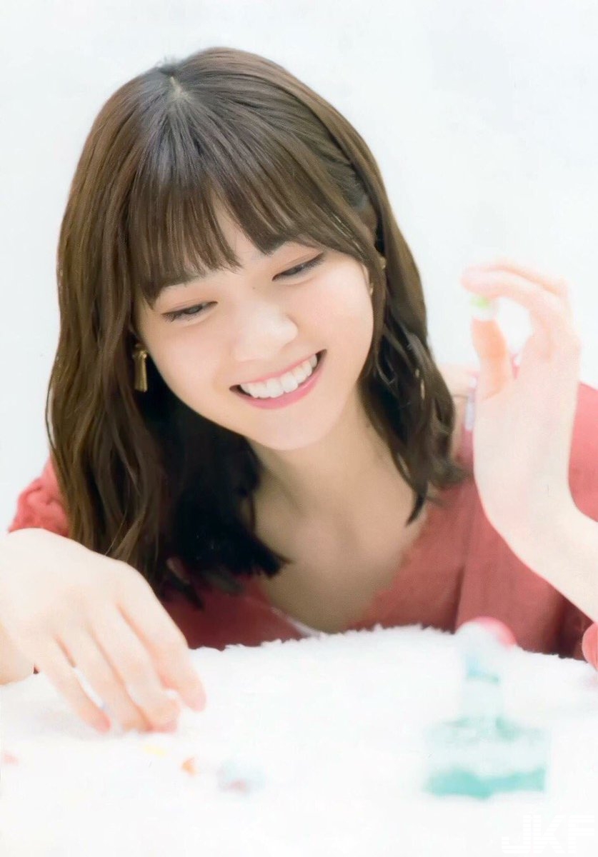 表特版大推！透明系「空靈少女」顏值讓人好戀愛！心靈都被洗滌了…