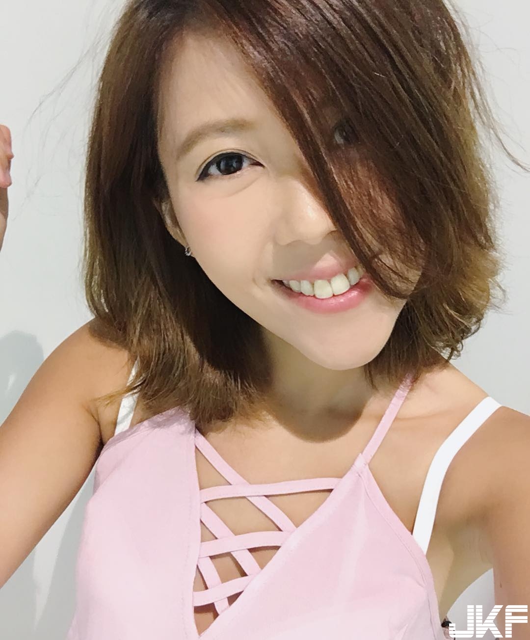 香港「最強姐妹花」超正！姊姊清新、妹妹性感　湊在一起吃碗姊妹丼剛好！