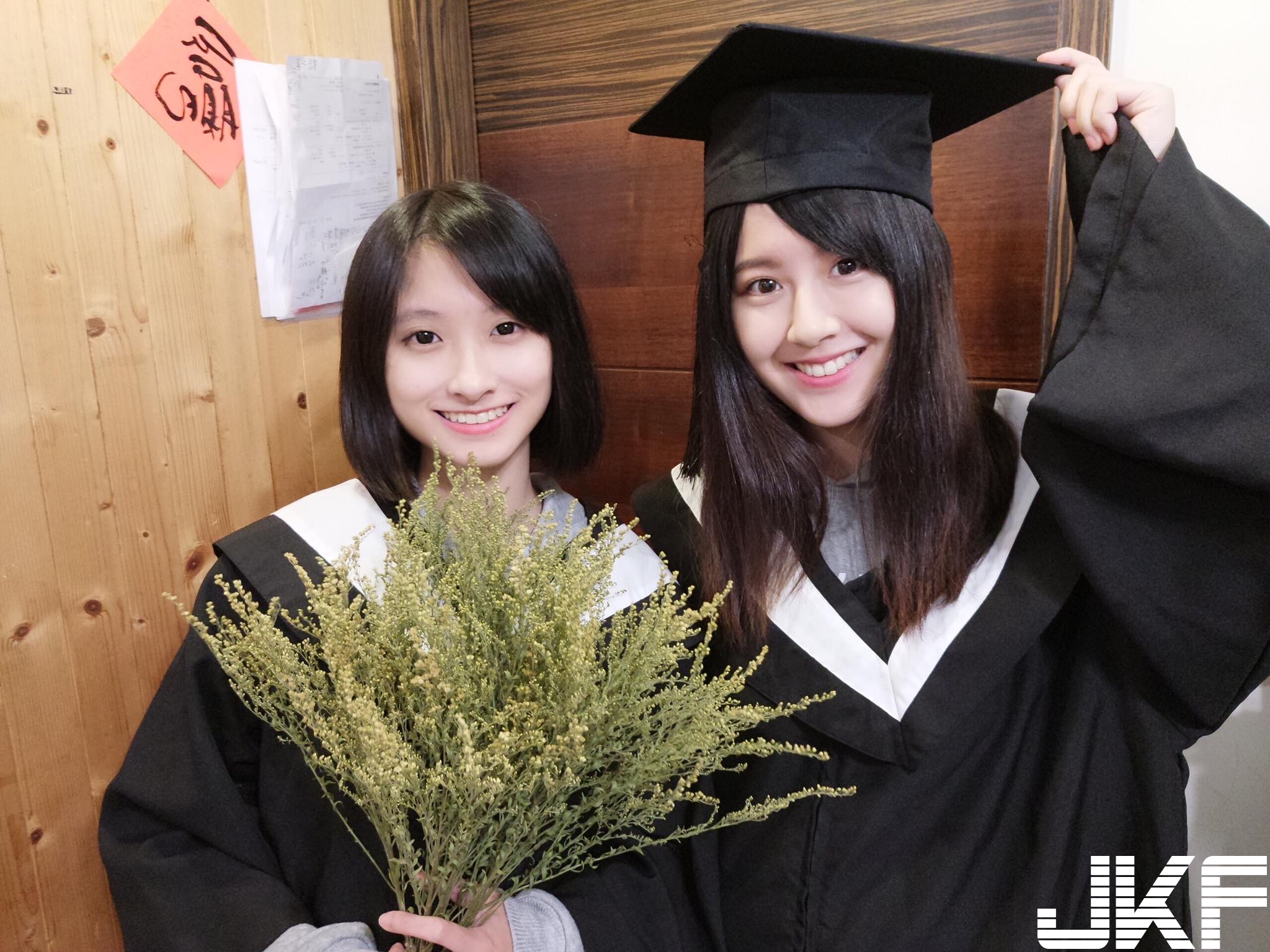 戀愛了！表特版推爆「超清新正妹」，網友驚豔：台版有村架純！