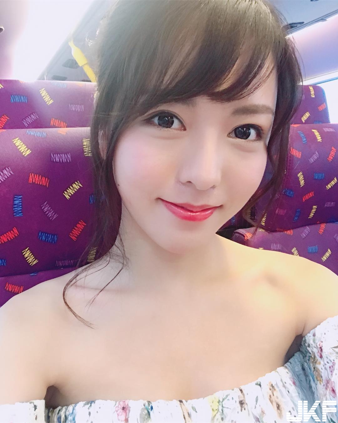 藍帶「正妹廚娘」甜美上菜！想吃廚師做的菜，廚師也是我的菜！