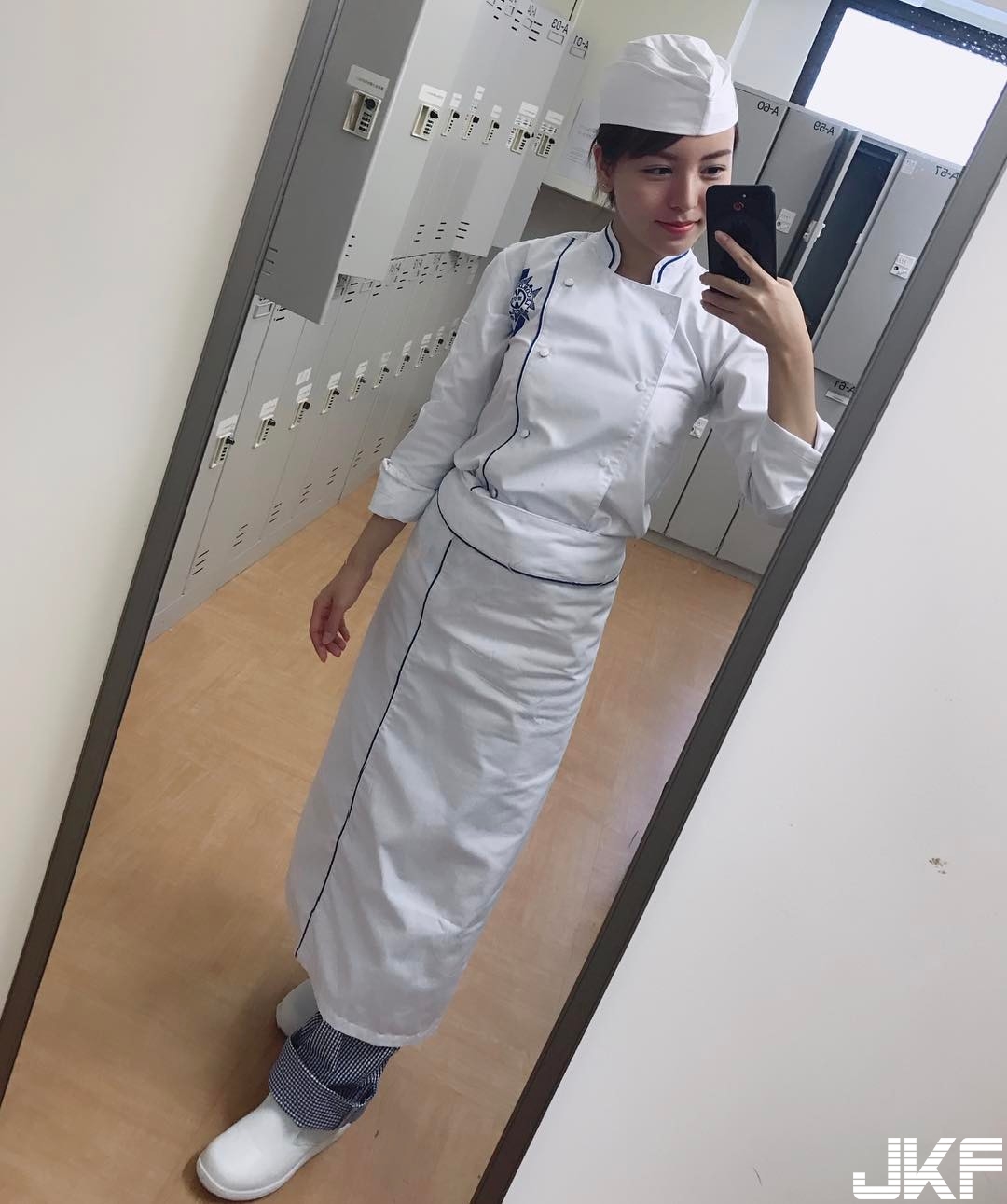 藍帶「正妹廚娘」甜美上菜！想吃廚師做的菜，廚師也是我的菜！