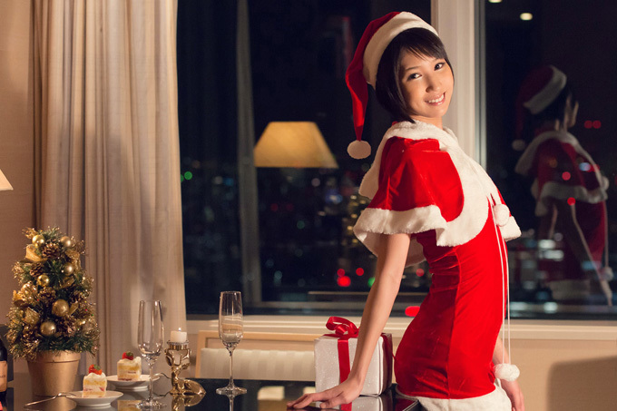 湊莉久　サンタコスでお出迎え…クリスマス・イブを性なる夜に。 - 貼圖 - 性感激情 -