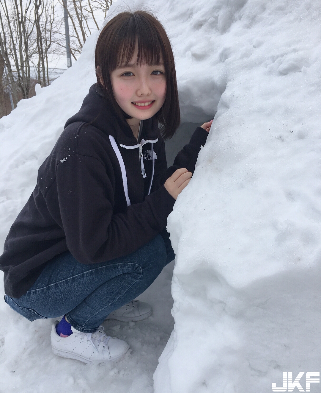 真的是高中生！日本超可愛「清純JK」彷彿初戀　新年願望是脫離貧乳！