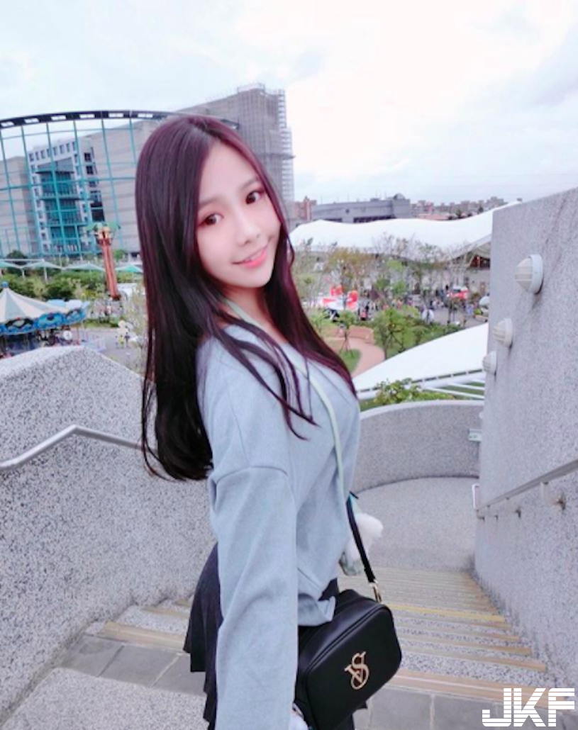 爆乳甜心「內衣美照好火辣」，渾圓集中的胸型看了都醉了！