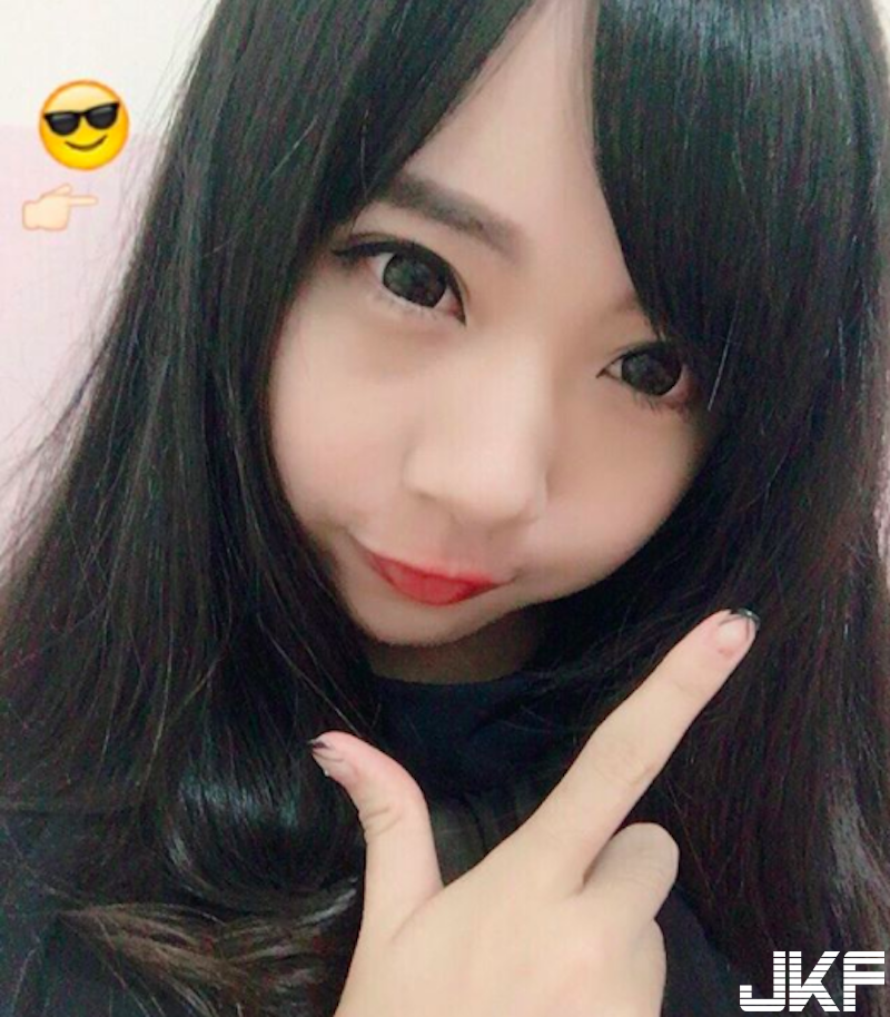 道明高中「娃娃臉學生妹」！嬌小可愛「理想女友型」！看到直接戀愛了啊！