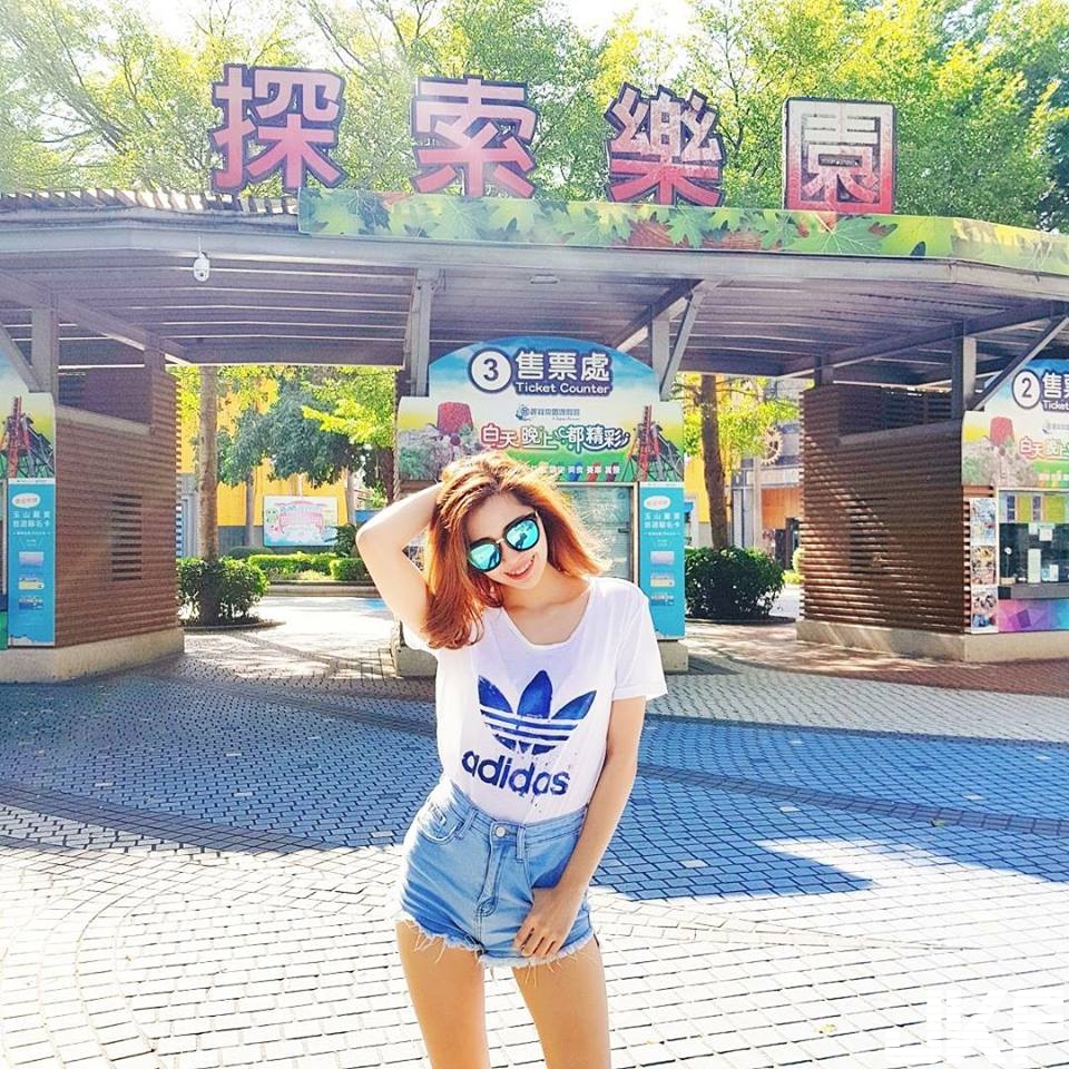 電力十足！超性感「南半球女王」乳量有夠飽滿！極緻誘惑的「美乳畫面」引人遐想..