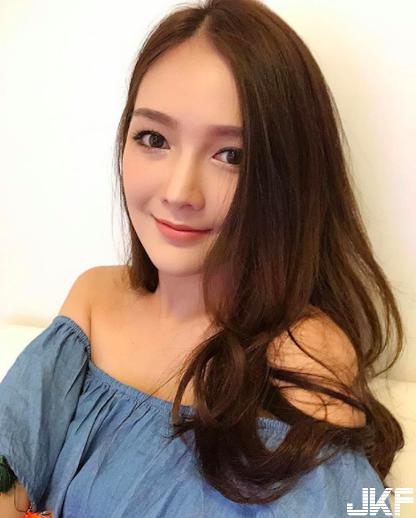 正妹泡湯畫面太養眼，火辣雙峰呼之欲出，溝實在太誘人！