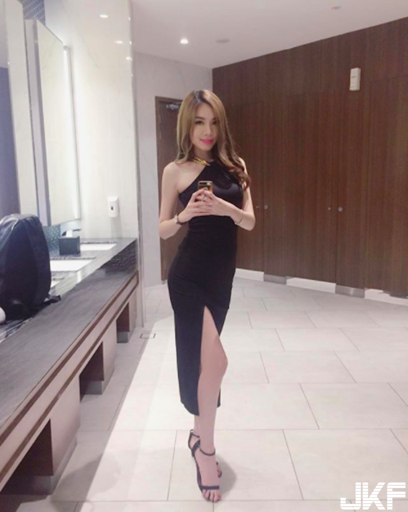 網路瘋傳「逆天長腿辣妹」美乳視角好害羞！超迷人「九頭身比例」真的太犯規…