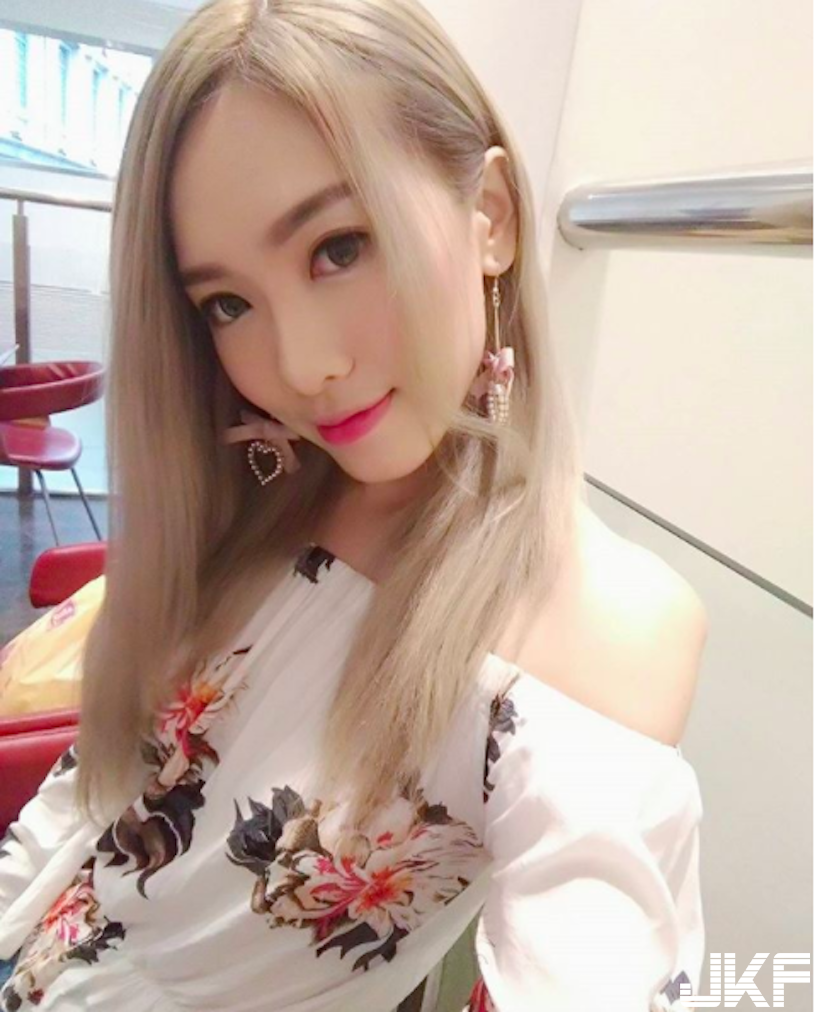 網路瘋傳「逆天長腿辣妹」美乳視角好害羞！超迷人「九頭身比例」真的太犯規…