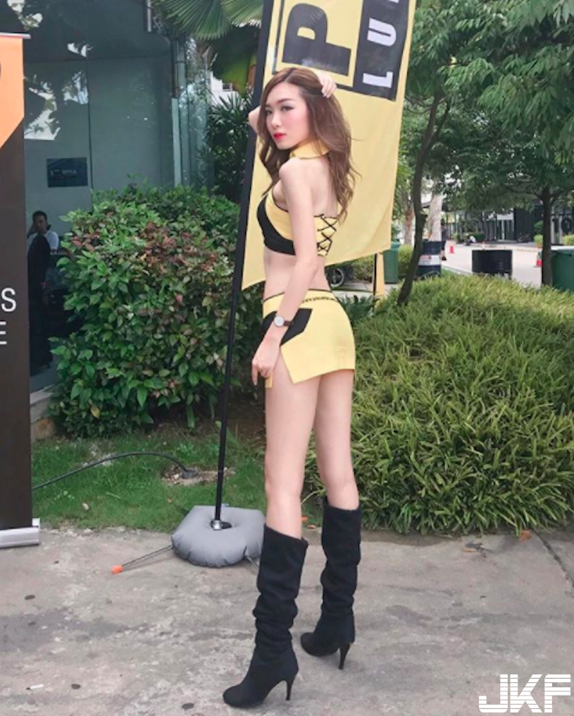 網路瘋傳「逆天長腿辣妹」美乳視角好害羞！超迷人「九頭身比例」真的太犯規…