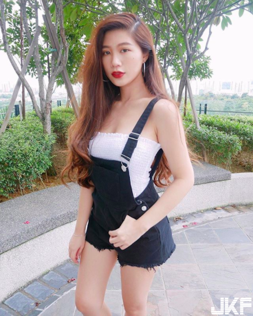 超商驚見「極品白皙正妹」美乳讓人好陶醉！壞壞的「邪惡視角」引人遐想…