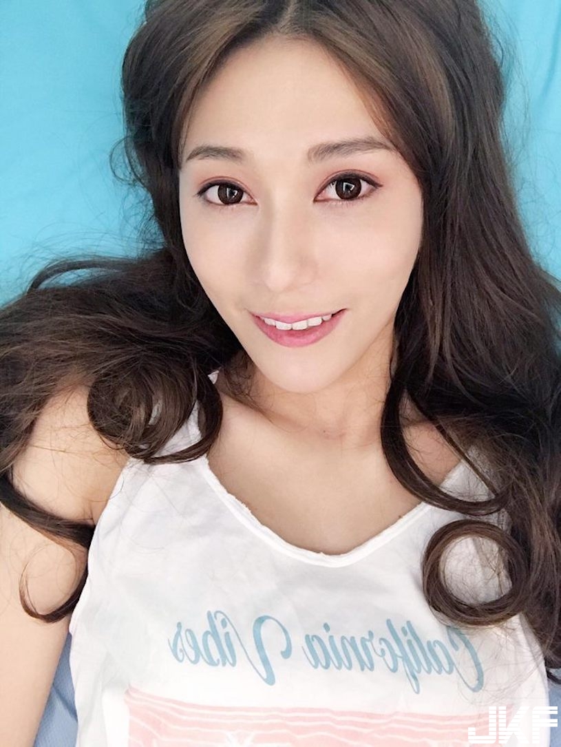大眼麻豆「深V美乳太吸睛」， 事業線深到讓人瘋狂啊！