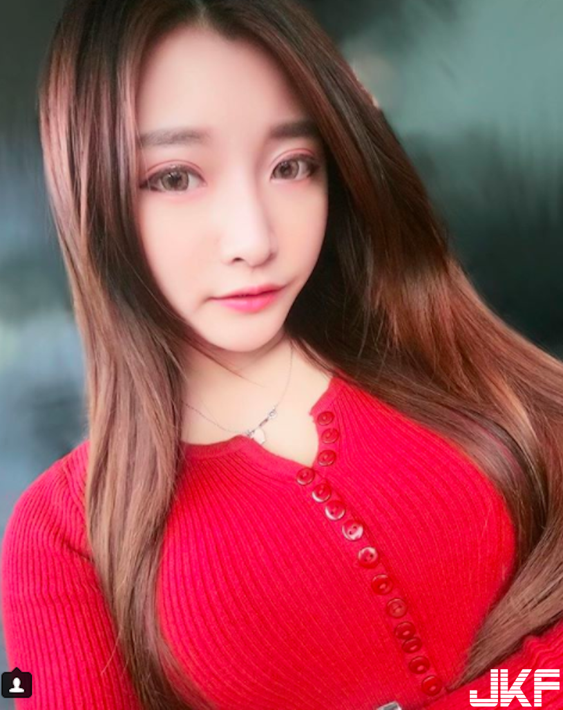 爆乳麻豆「超兇馬甲」讓人暴動！「完美S身材」眼睛離不開了！