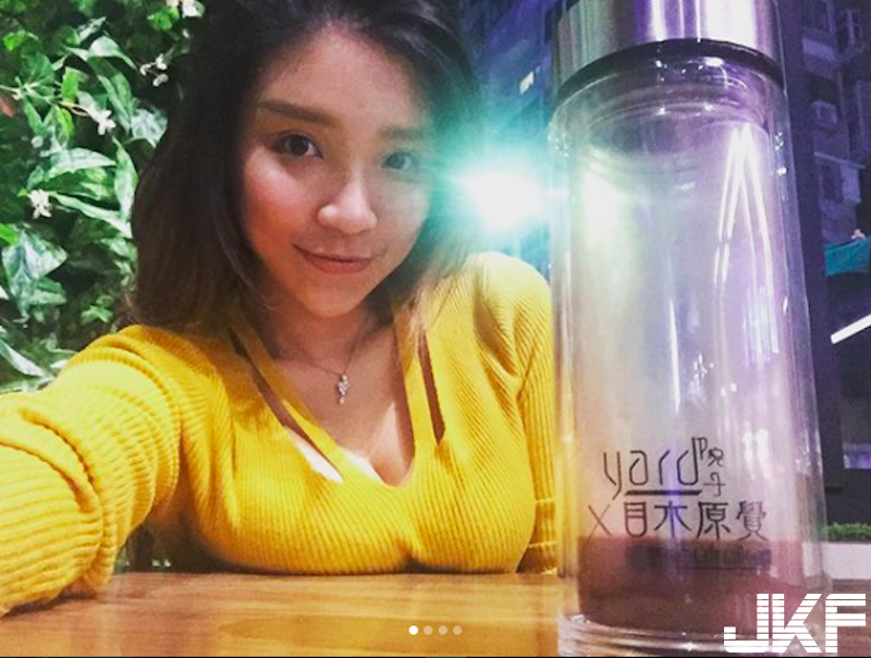 台北最兇「英文女家教」！試衣間內「兇猛比基尼」好撩人！網友報名要上課了啦！