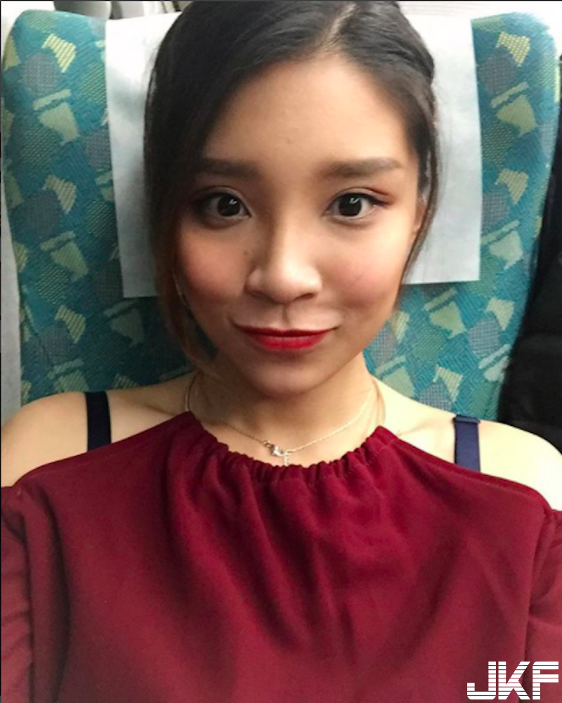 台北最兇「英文女家教」！試衣間內「兇猛比基尼」好撩人！網友報名要上課了啦！