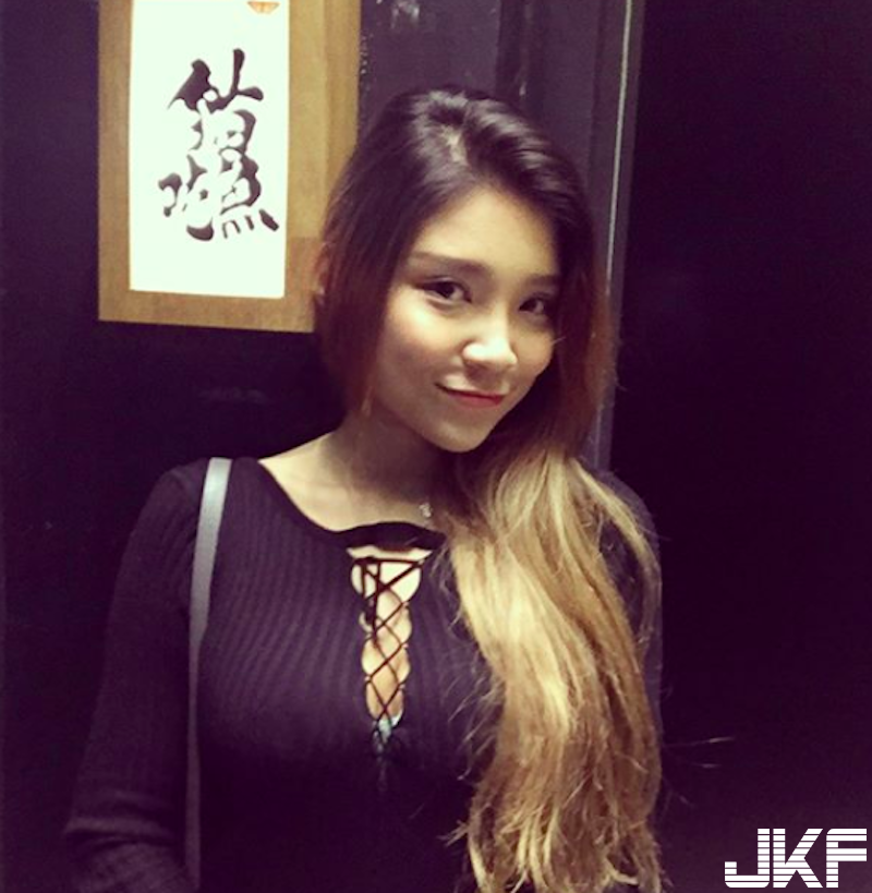 台北最兇「英文女家教」！試衣間內「兇猛比基尼」好撩人！網友報名要上課了啦！