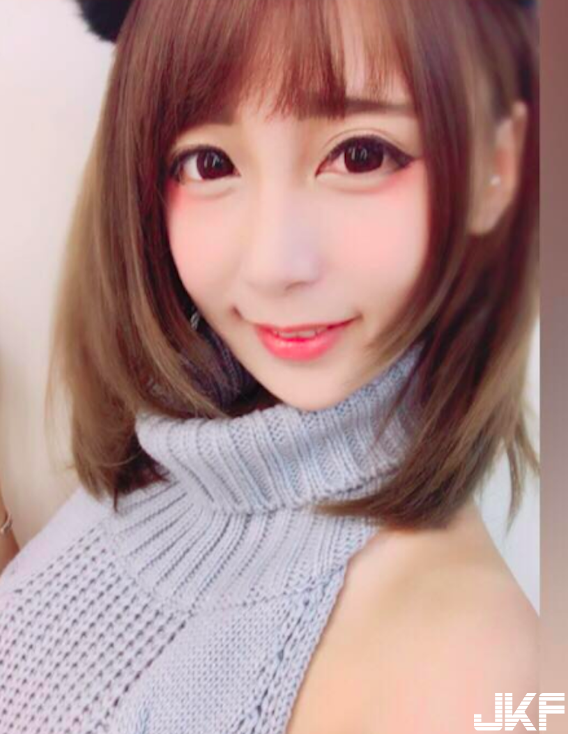 IG超正美髮師！甜美外型搭配火辣美乳，客人都瘋狂預約剪髮了！