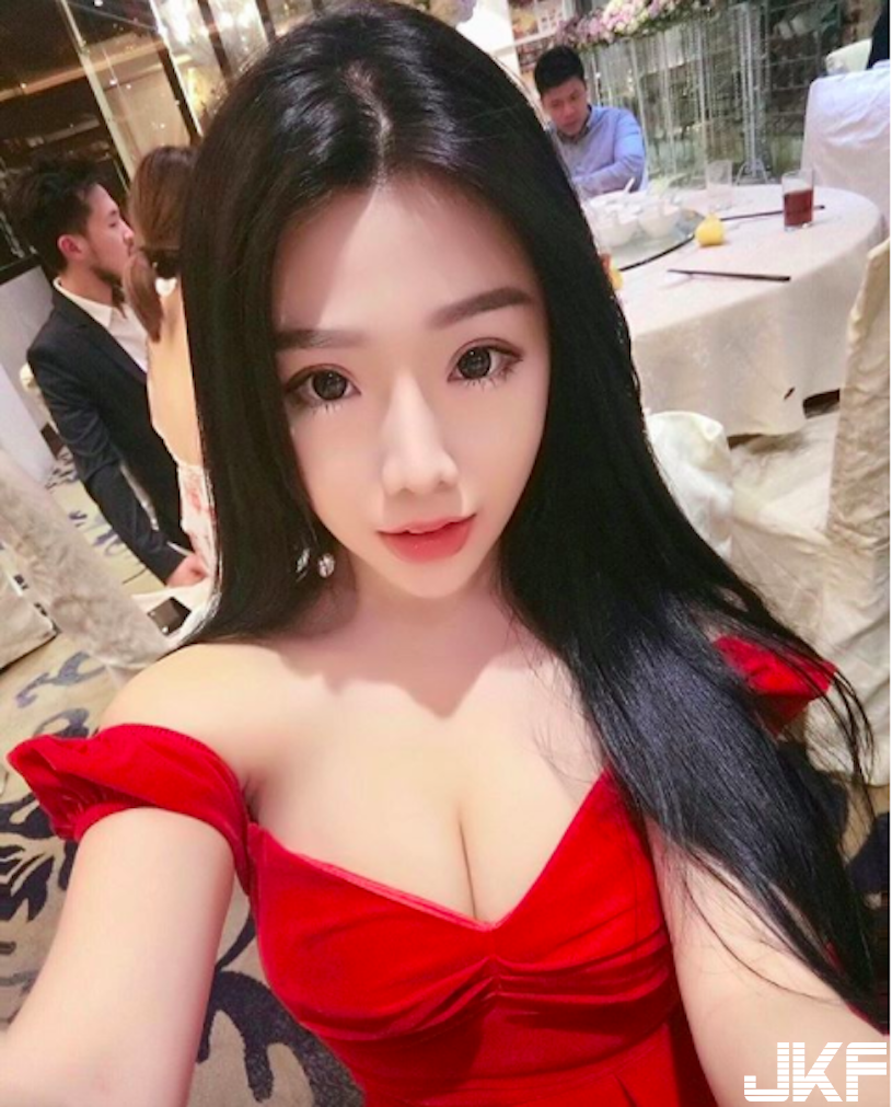 超可愛！大馬「白嫩奶妹」美乳視角好害羞！極品高顏值讓人一眼就戀愛了…