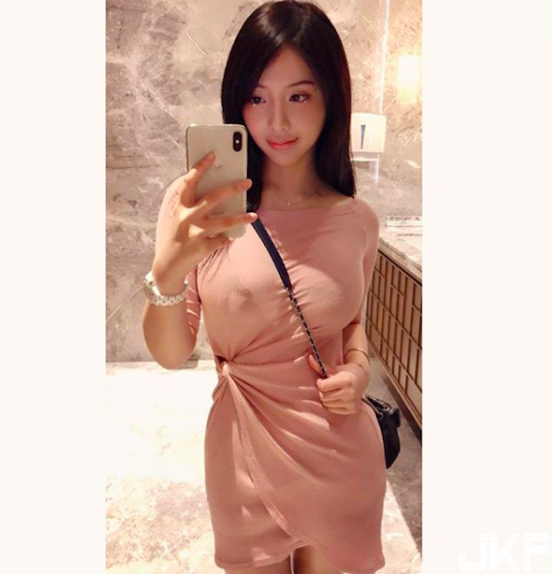 抽血遇到「兇猛護理師」！制服下「豐滿上圍＋修長美腿」讓人想一直生病！