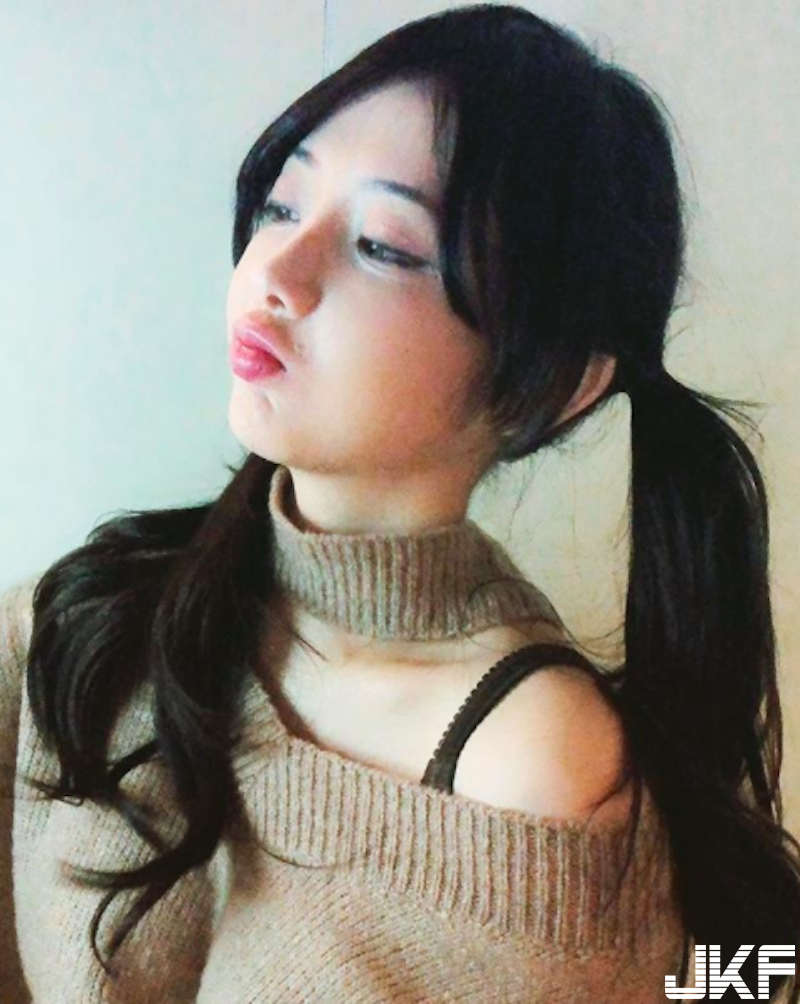 抽血遇到「兇猛護理師」！制服下「豐滿上圍＋修長美腿」讓人想一直生病！
