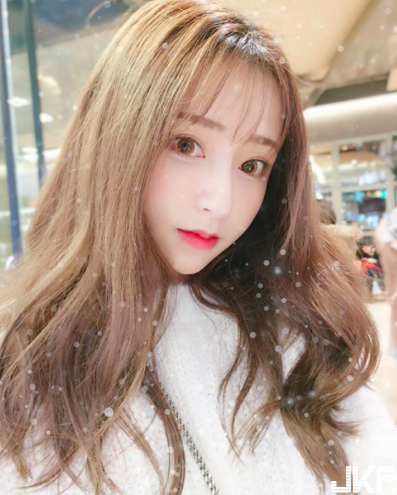 正妹「性感北半球」超震撼，「超邪惡低胸誘惑」讓人受不了！