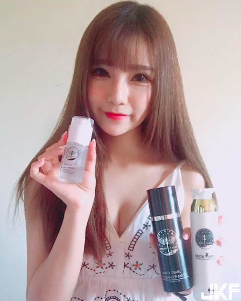 正妹性感乳溝超讓人心動！爆奶發文：就缺一個男友！