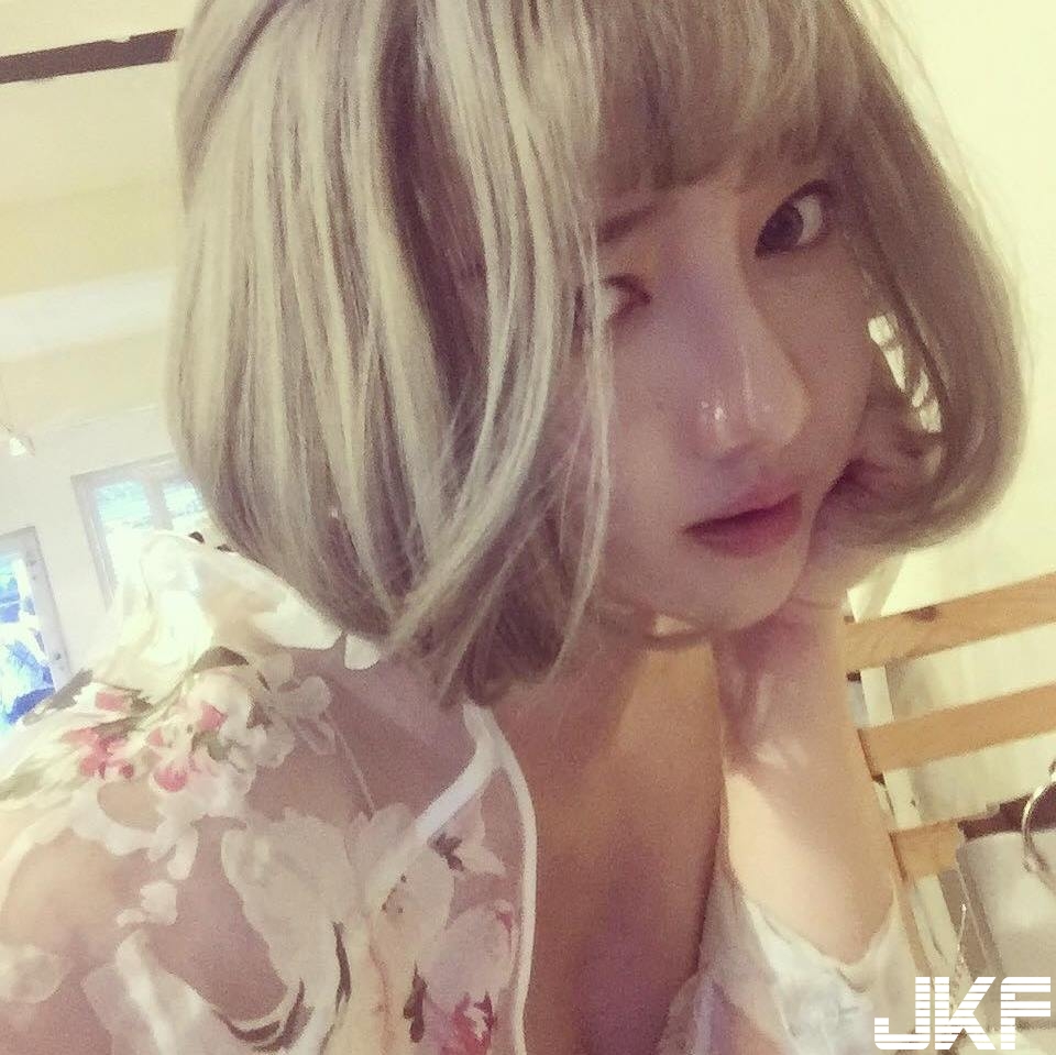 大眼兇妹 Kelly Tsai 上圍兇猛 是男人都會看! - 素人正妹 -