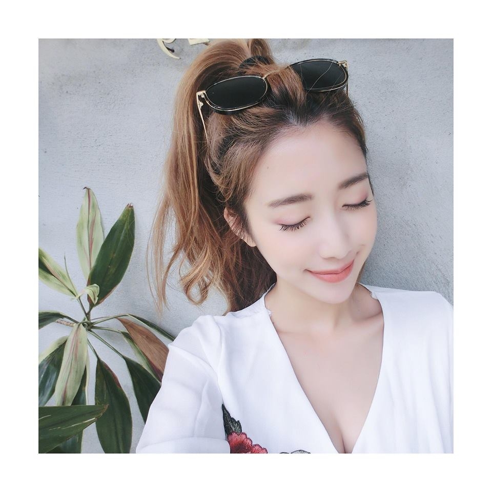 甜心美乳正妹 妍芯Ÿanbaby's fashion blog 熱血的男人們一看就知道她有多fashion 太正點了吧! - 素人正妹 -