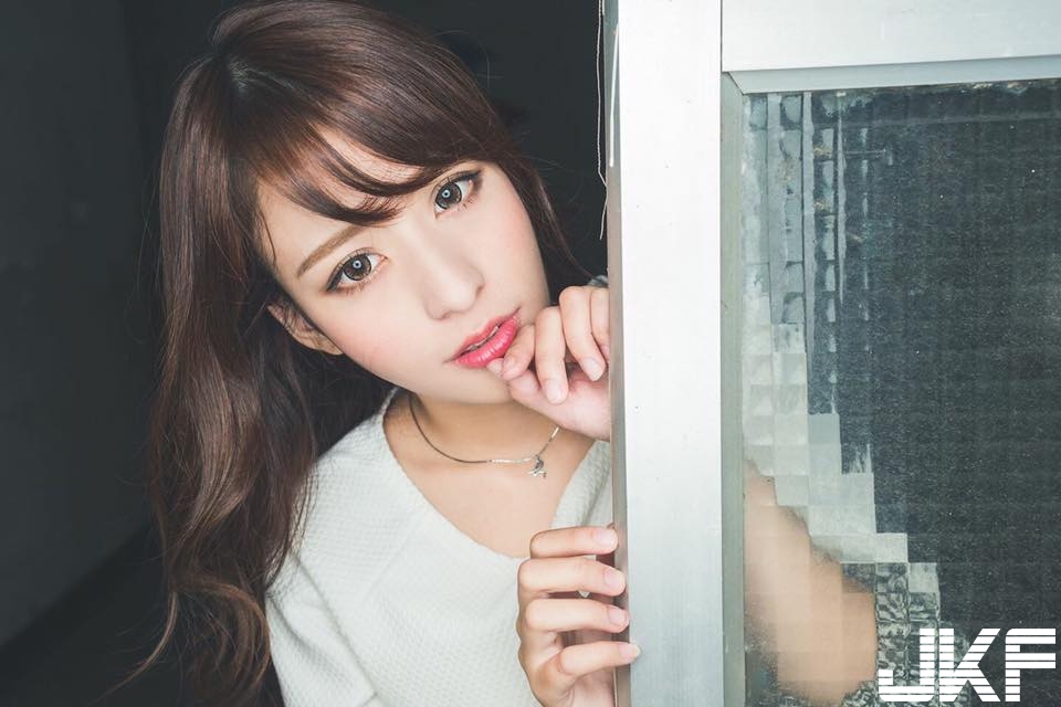 校花畢業 李娜 我可以當那個餅乾嗎? - 素人正妹 -
