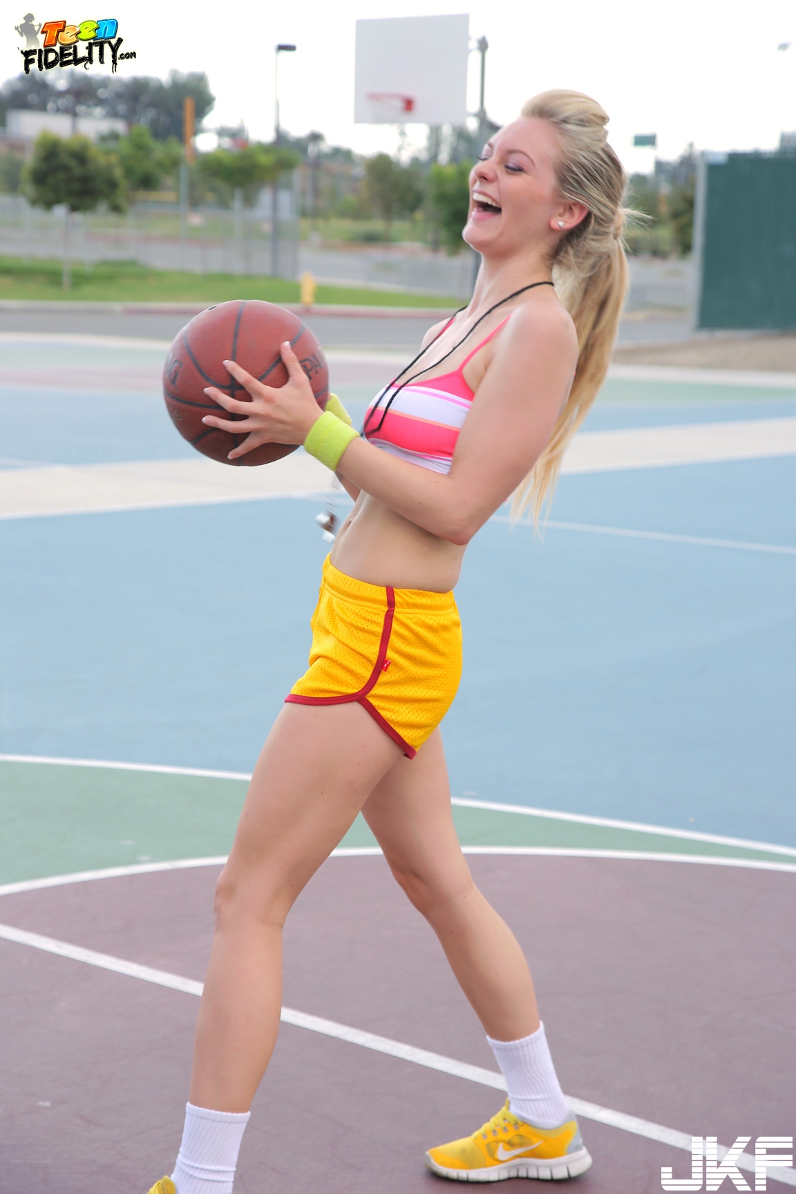 Alli Speed Lexi