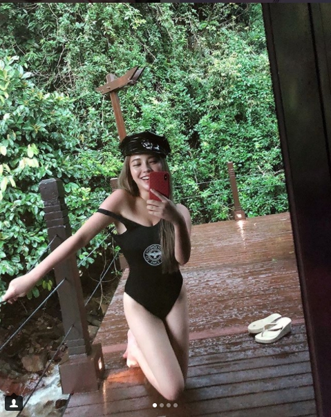 「中空薄紗妹」黃琳，爬山穿「爆乳運動內衣」畫面好滿好暴力啊！