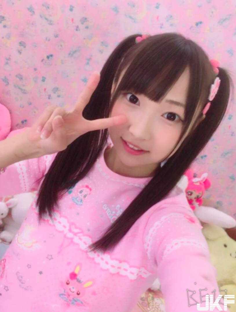 130公分「合法幼女」！小蘿莉激萌外表太不科學，還驚爆是「人妻身份」！