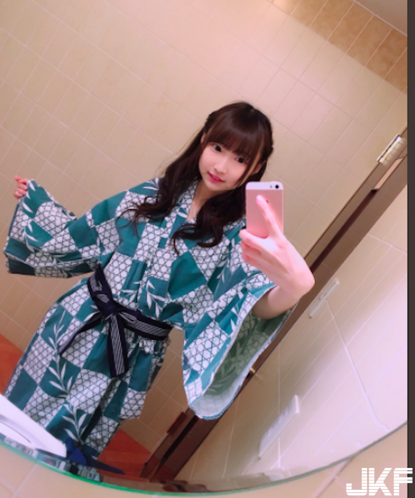 130公分「合法幼女」！小蘿莉激萌外表太不科學，還驚爆是「人妻身份」！
