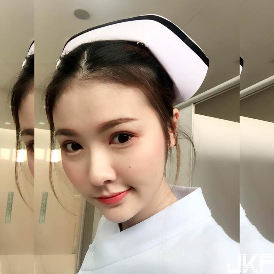 天使下凡！「正妹小護士」清新可愛　甜美笑容讓病人血壓飆高！