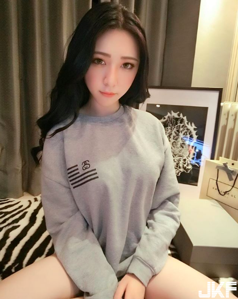 好誘惑！「台灣性感正妹」高顏值讓人超迷戀！滿滿的「美乳視角」畫面好害羞啊&#8230;