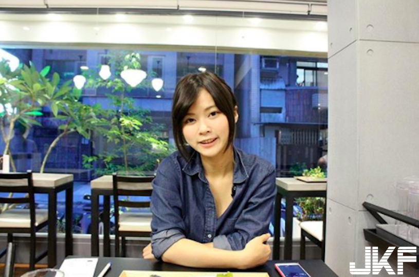 真的超可愛！「正妹護理師」甜度全糖，氣質笑容+霸氣長輩簡直無敵！
