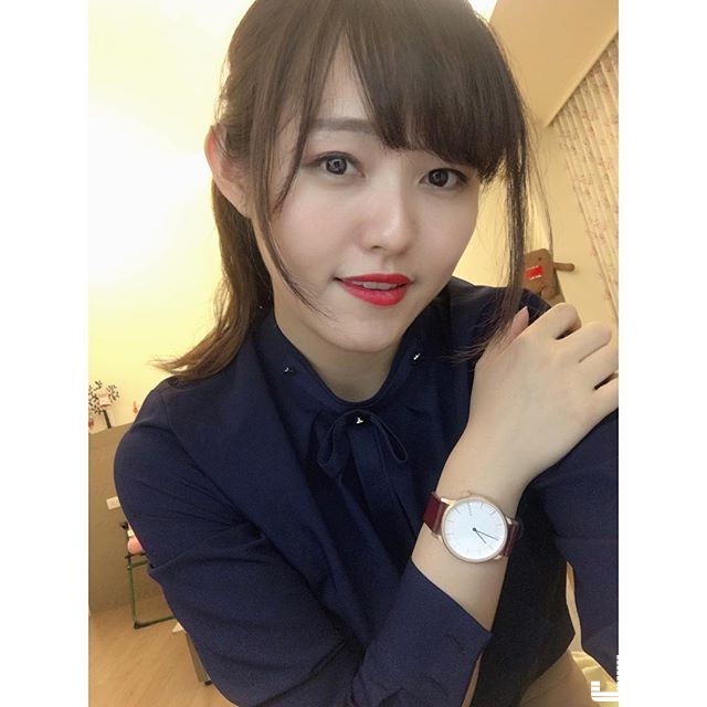 超氣質「華航空姐」私服超驚人！連身爆乳裝＋比基尼：畫面超暴力！