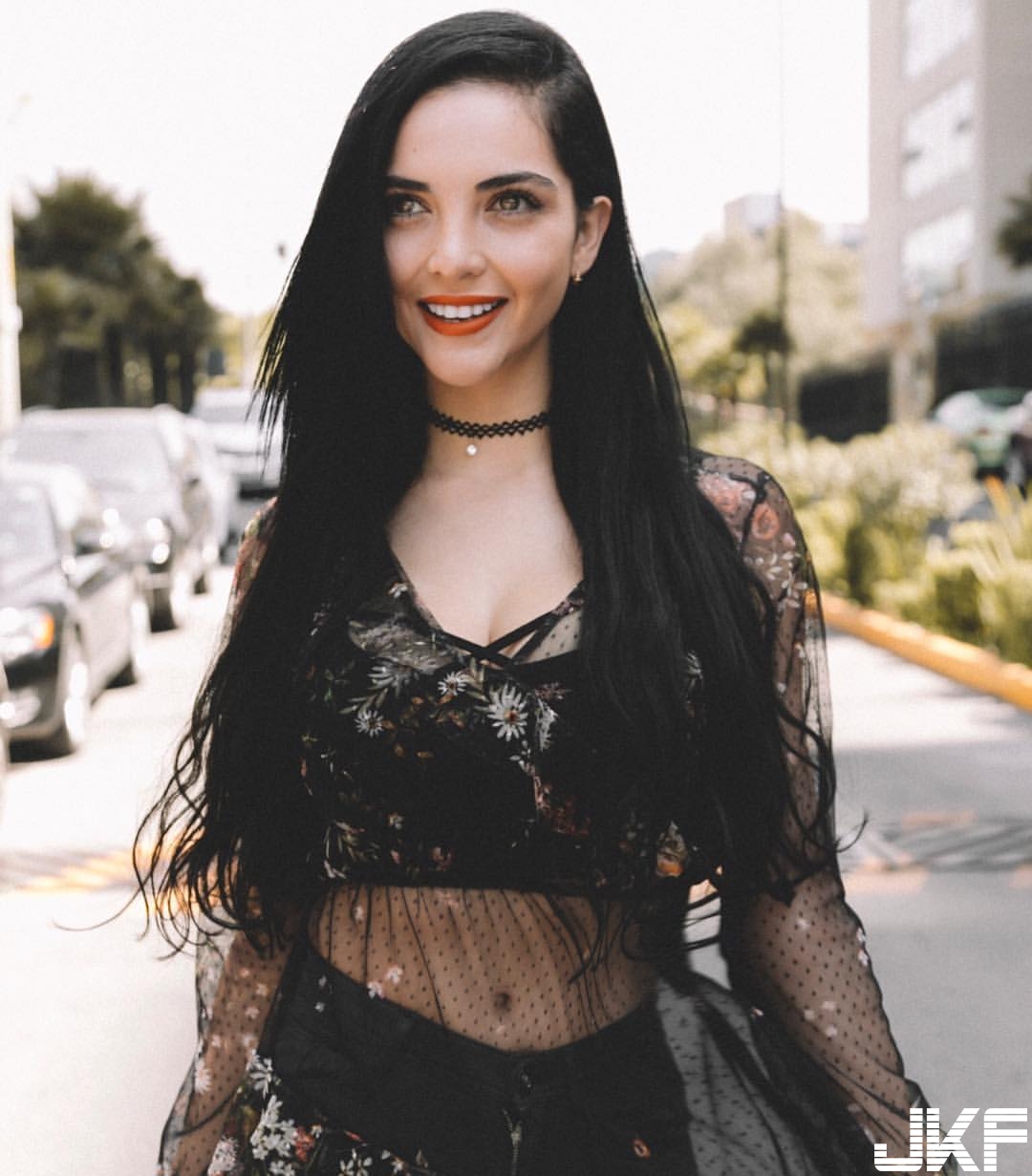 甜美的笑容和那魔鬼的身材 讓人小鹿亂撞 Lizalexa - 歐美美女 -