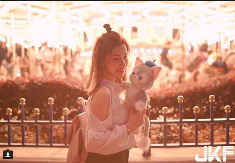 運動派的「大奶正妹」！超胸猛的上圍「內衣包不住」！連流汗的陰影都那麼邪惡啊！