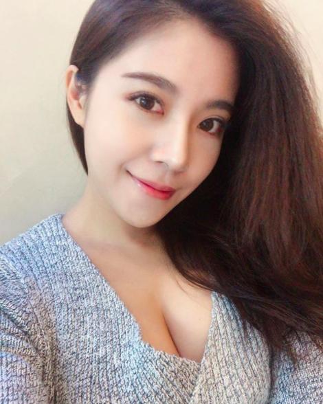 好想被她加油！加油站捕捉「長腿大奶正妹」，夭壽「極品身材」讓自助區大排長龍啦！