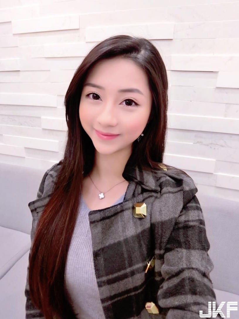 天菜級！超甜美「高顏值美女」氣質外型好犯規！誘惑的「美乳視角」好害羞啊&#8230;